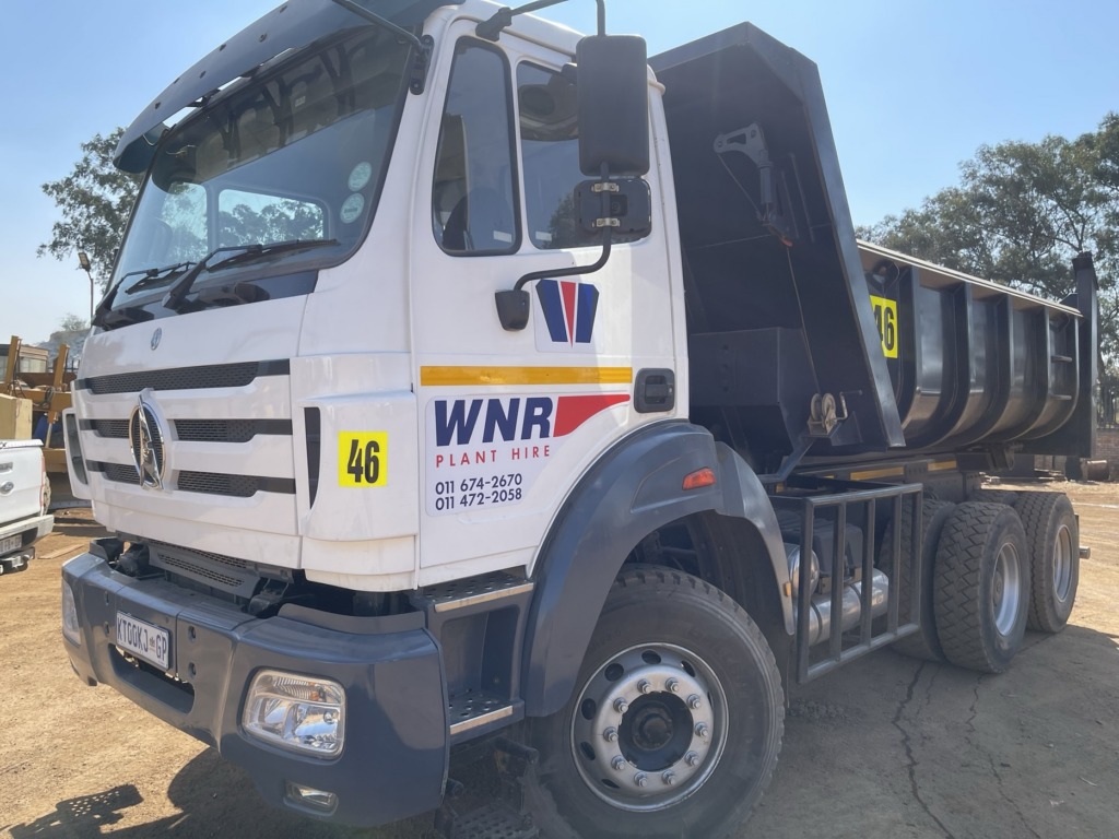 WNR tipper truck on site